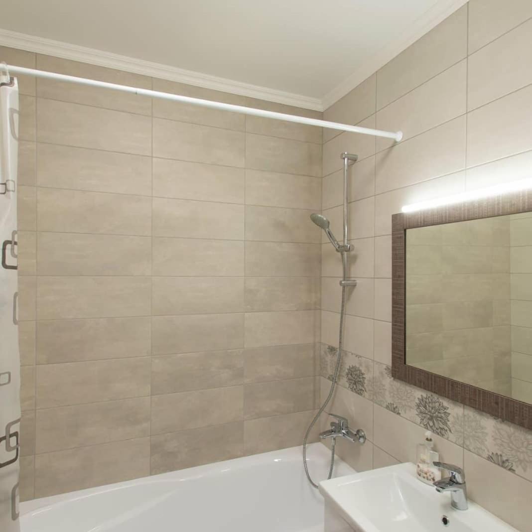 Vip Avalon City Lviv Luaran gambar