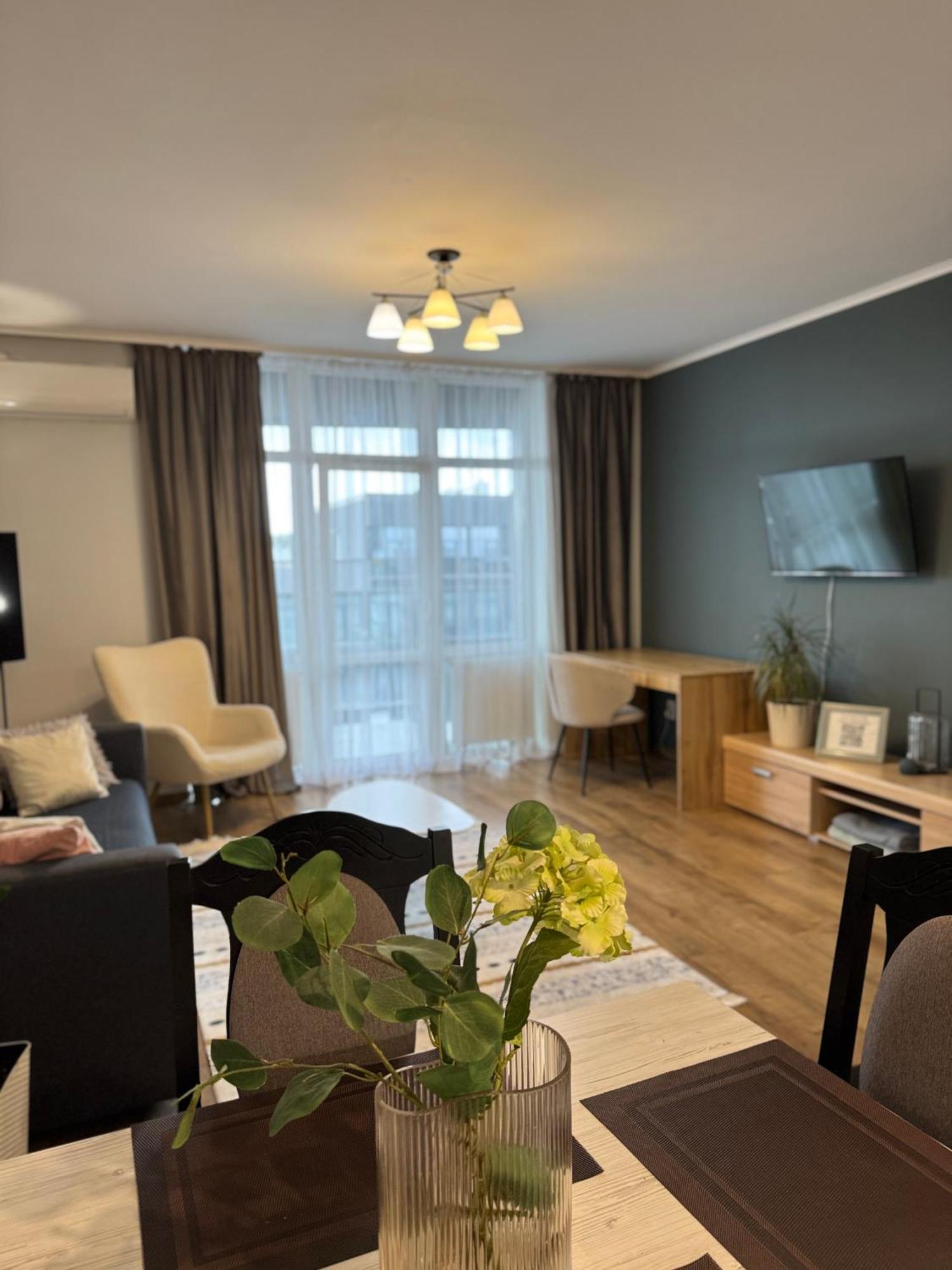 Vip Avalon City Lviv Luaran gambar